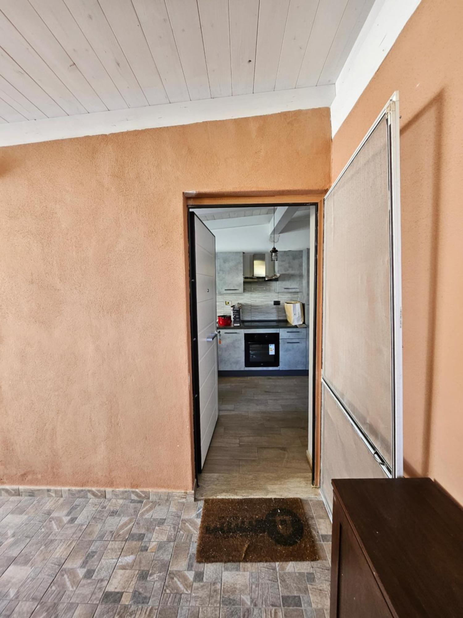Casa Vacanze Dragona 15 Min Fco 10 Min Ostia Acilia Phòng bức ảnh